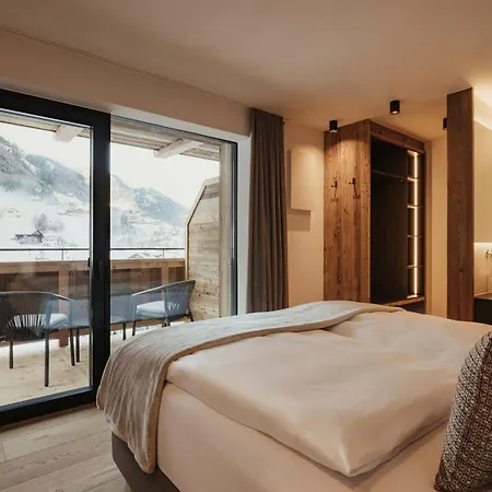 Luxury Mile * Ortisei